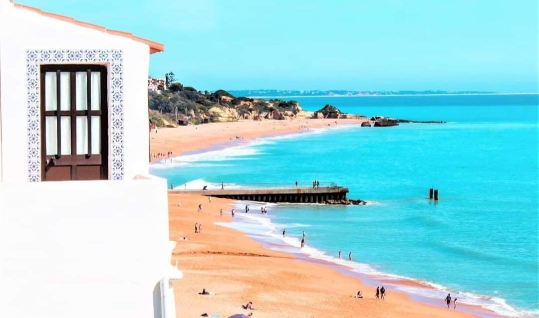 In Downtown - Serenity Guest house Albufeira